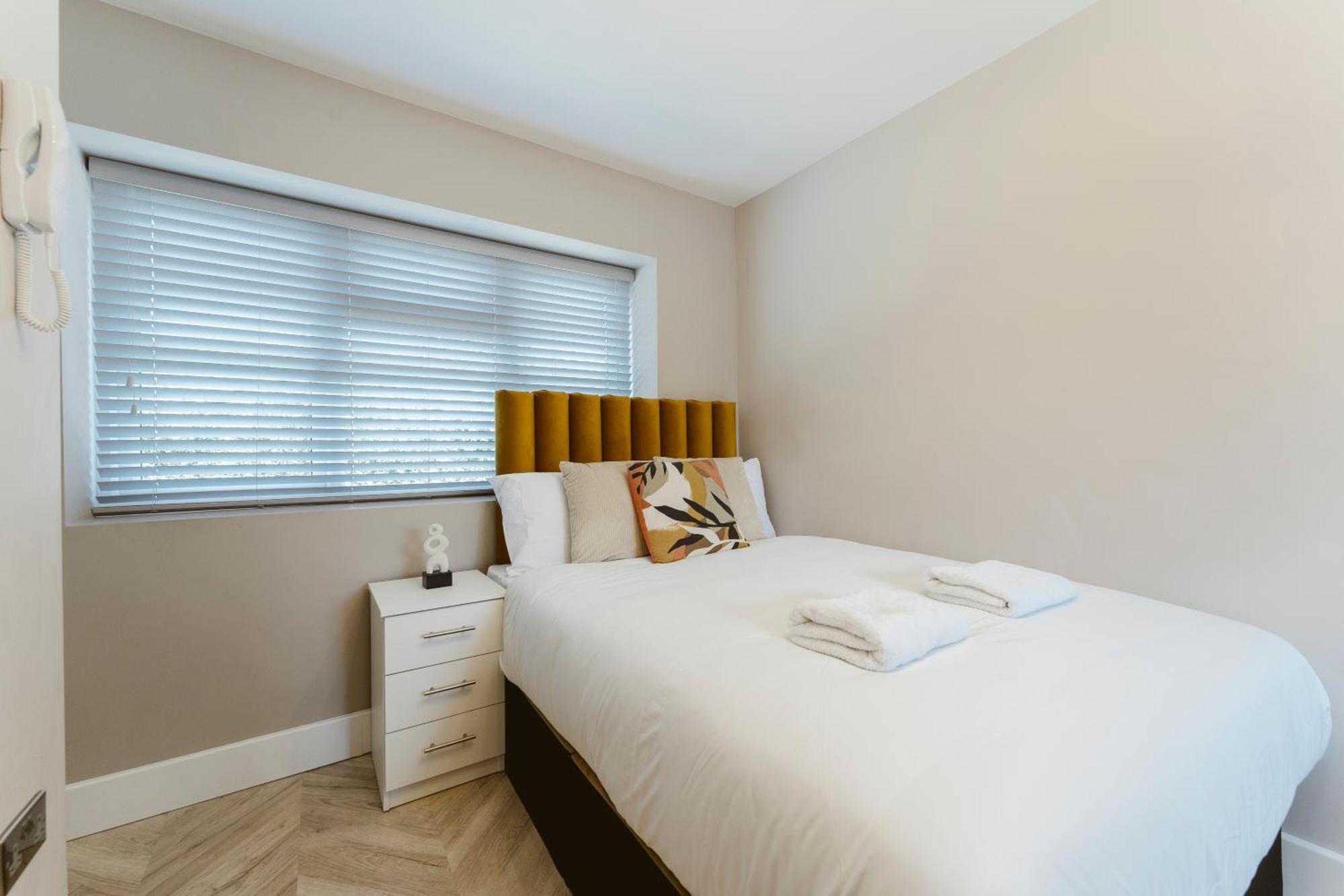 West Drayton Self Contained Studios Exterior photo